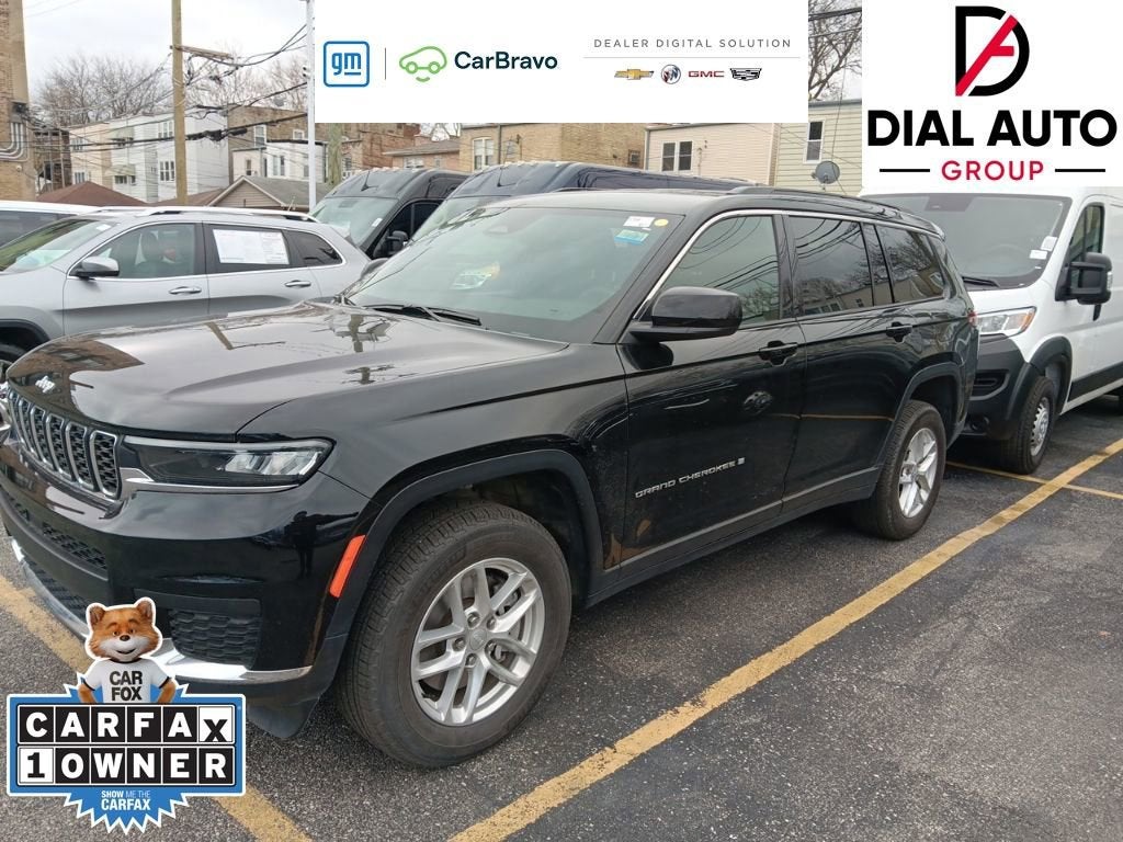 2025 Jeep Grand Cherokee L Laredo 4x4 in Black — front three-quarter view