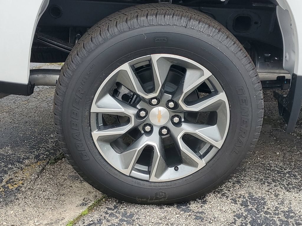 2026 Chevrolet Silverado 1500 — detail view