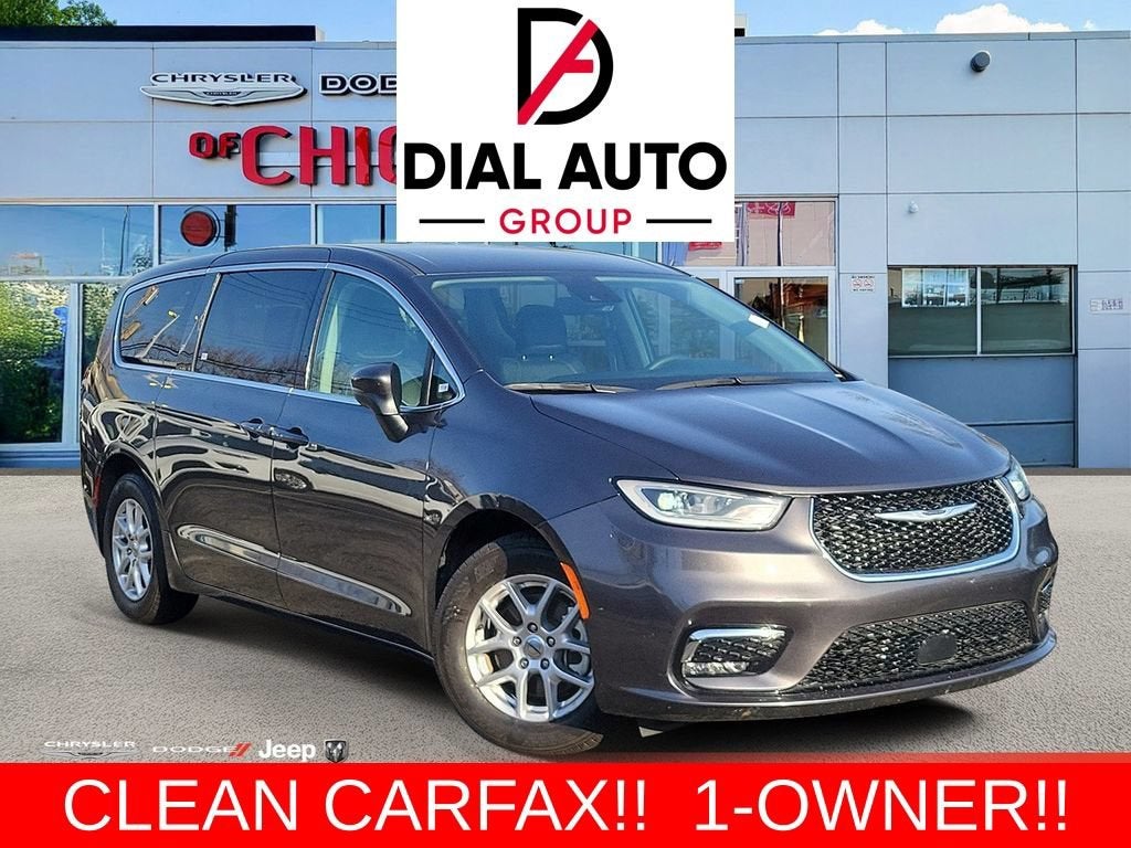 2023 Chrysler Pacifica Touring L in Gray — front three-quarter view