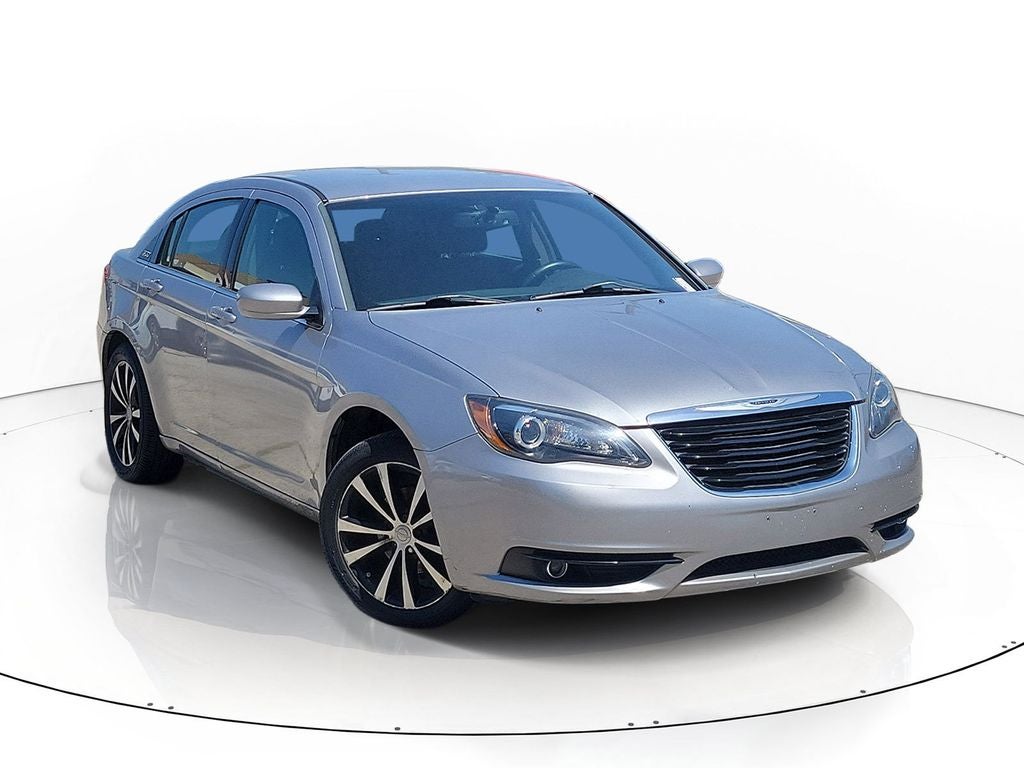 2014 Chrysler 200 Touring in Billet Silver Metallic Clearcoat — front three-quarter view