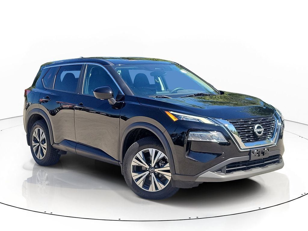 2023 Nissan Rogue SV in Super Black — front three-quarter view